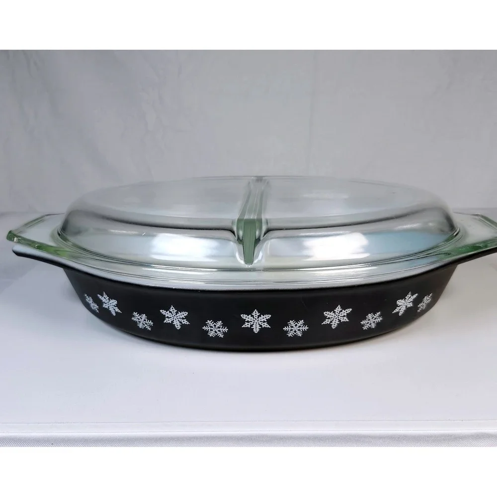 Vintage Pyrex MCM Divided Casserole Dish 1.5QT Black Snowflake Charcoal W/ Lid